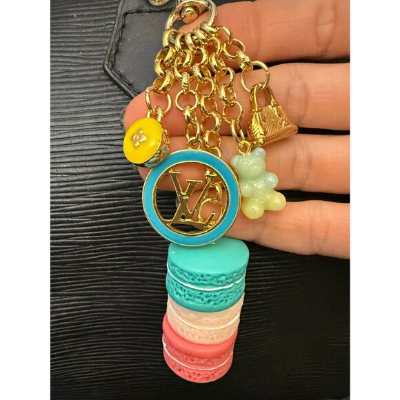 Gorgeous Handmade Designer Bag Purse Charm Keychain - Picture 3 of 5